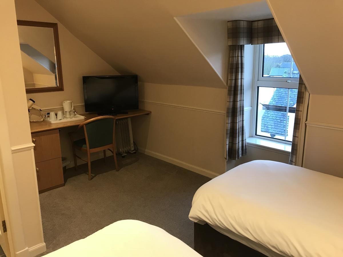 Caledonian Hotel Портри Екстериор снимка