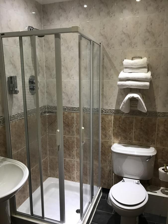 Caledonian Hotel Портри Екстериор снимка
