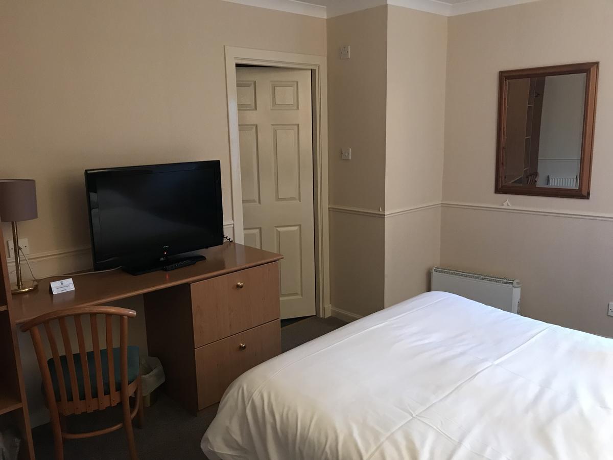 Caledonian Hotel Портри Екстериор снимка