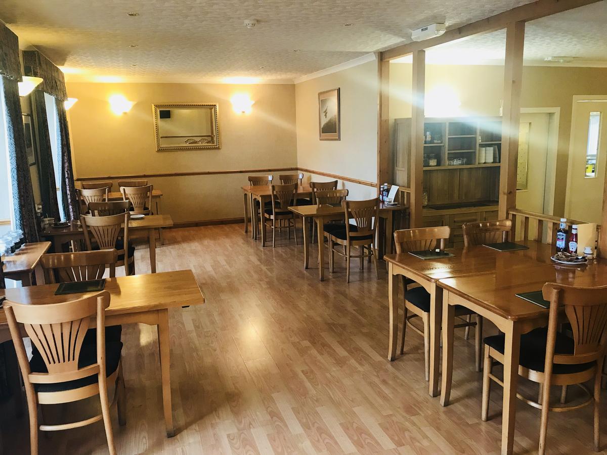 Caledonian Hotel Портри Екстериор снимка