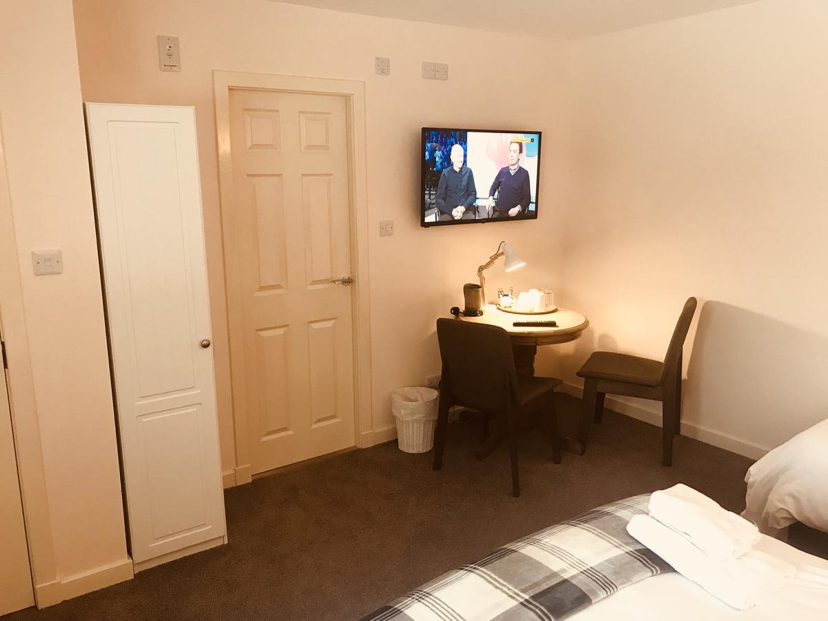 Caledonian Hotel Портри Екстериор снимка