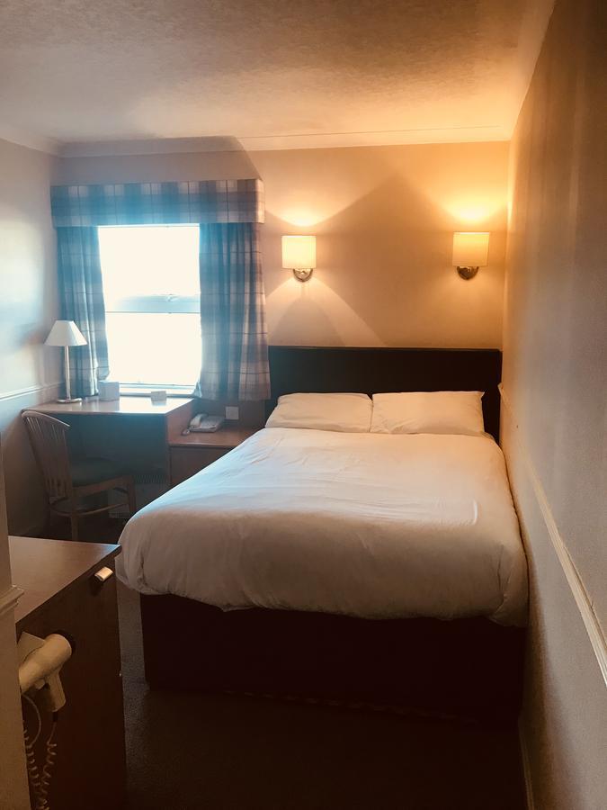 Caledonian Hotel Портри Екстериор снимка