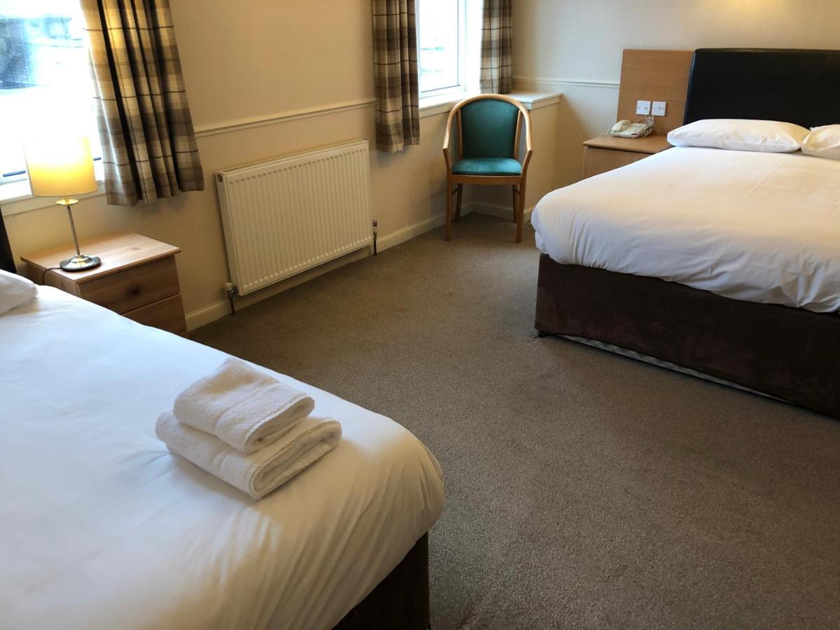Caledonian Hotel Портри Екстериор снимка